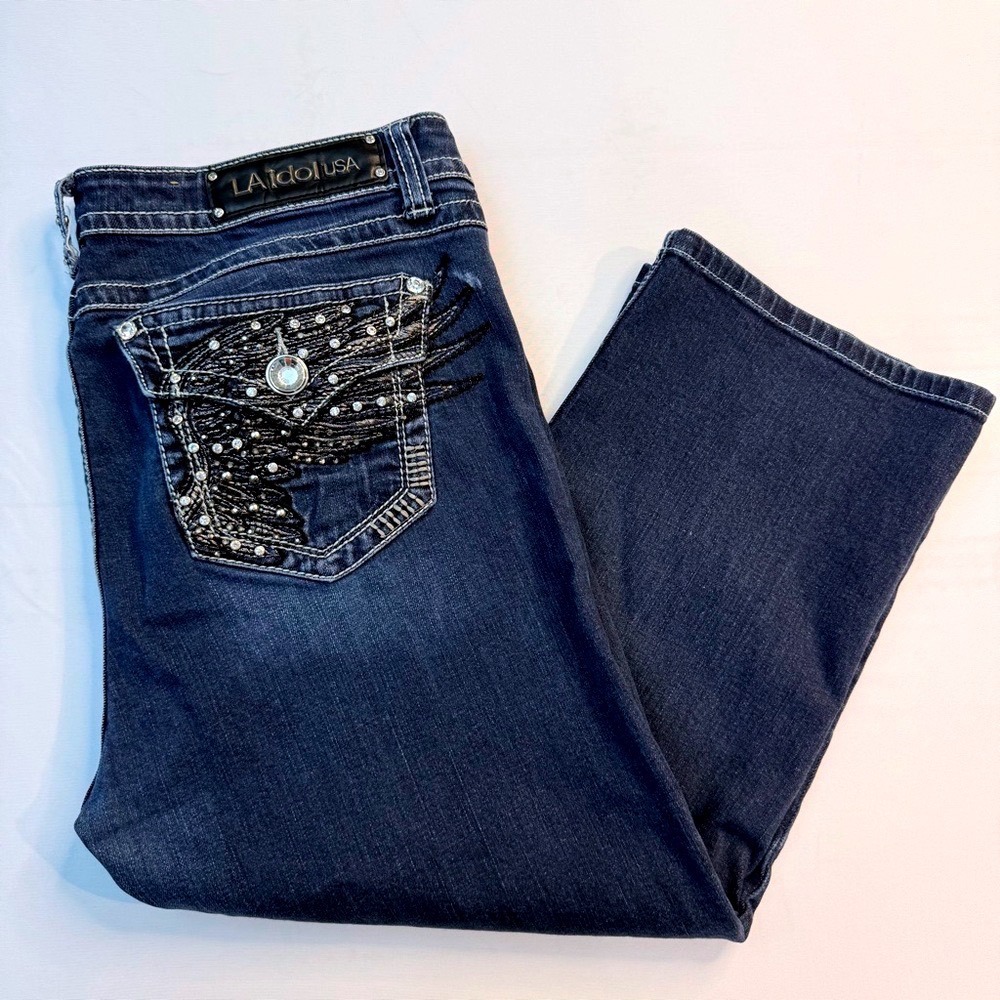 LA Idol USA Dark Wash Rhinestone Wing Embellished Denim Capris Jeans Size 15